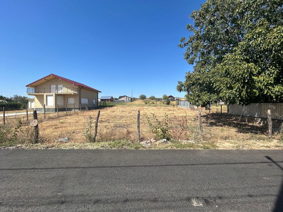 Teren intravilan de vanzare ,com Tulucesti jud Galati