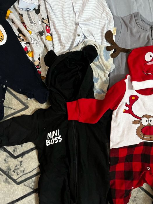 Детские вещи , что то отдам что то продам