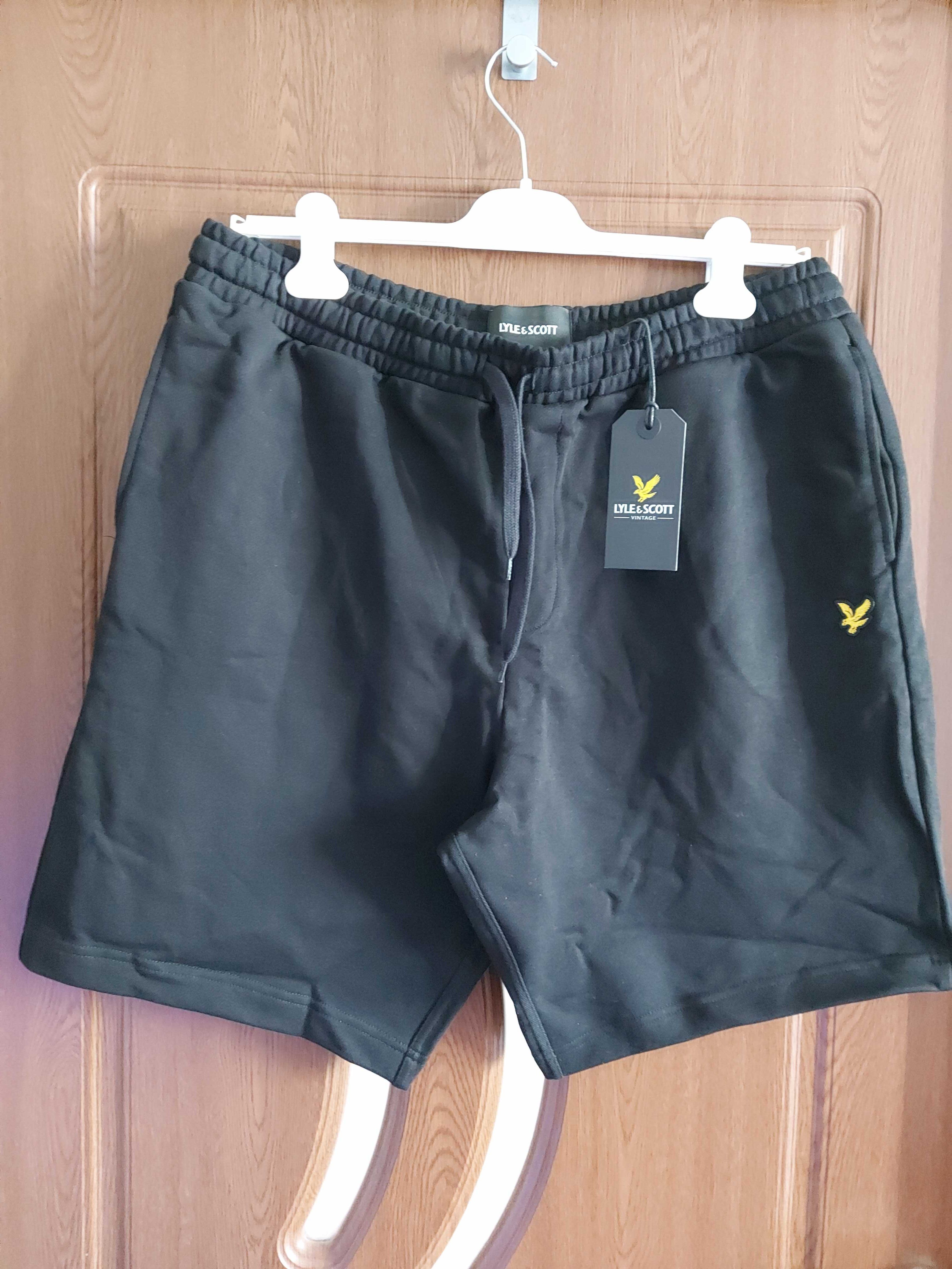 Нови къси панталони LYLE & SCOTT ном.XXL