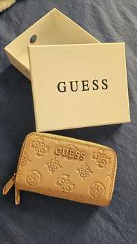 Малък портфейл Guess