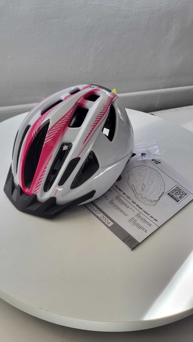 Cască bicicletă Crivit – mărime S/M și reglabilă