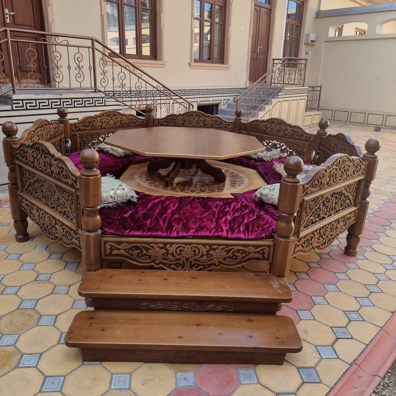 Suri tapchan karavat