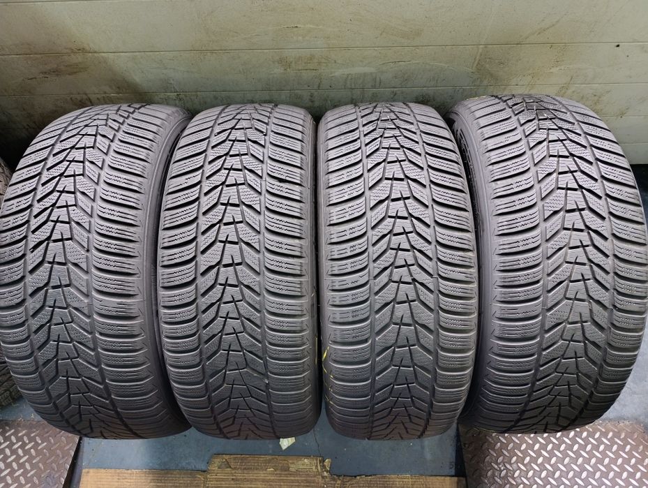 Anvelope de iarnă 235 55 17 Hankook dot 2020