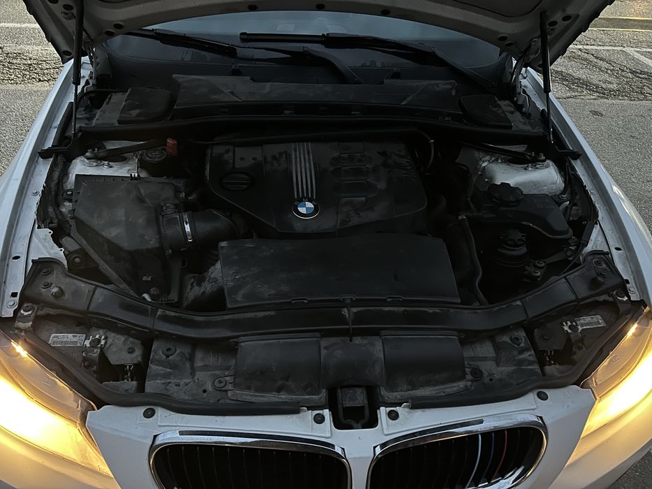 BMW 320d E90 XDrive • 184hp • 6-скорости • Икономично и надеждно