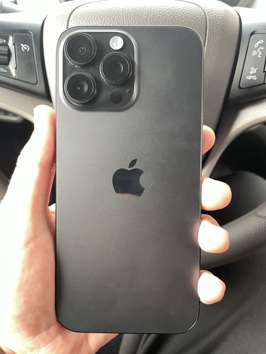 Продам Iphone 16 pro max 256 gb