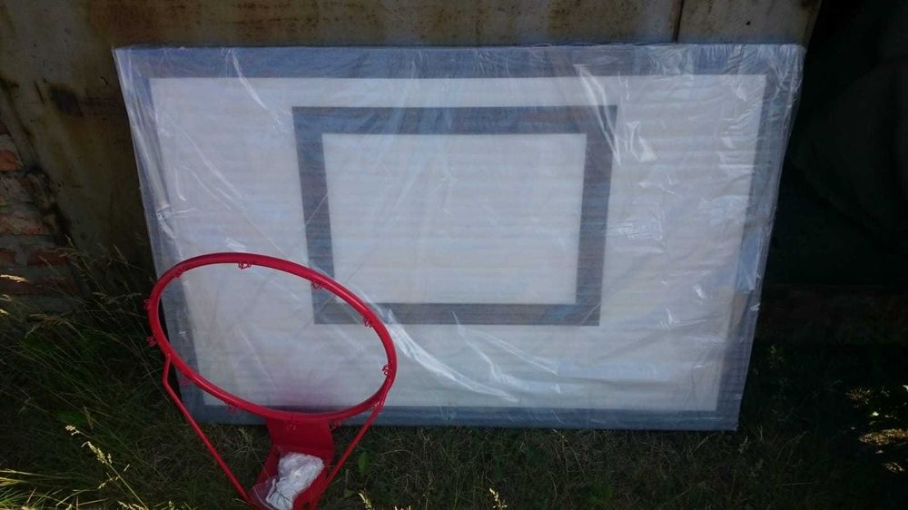 Щит баскетбольный с кольцом в сборе