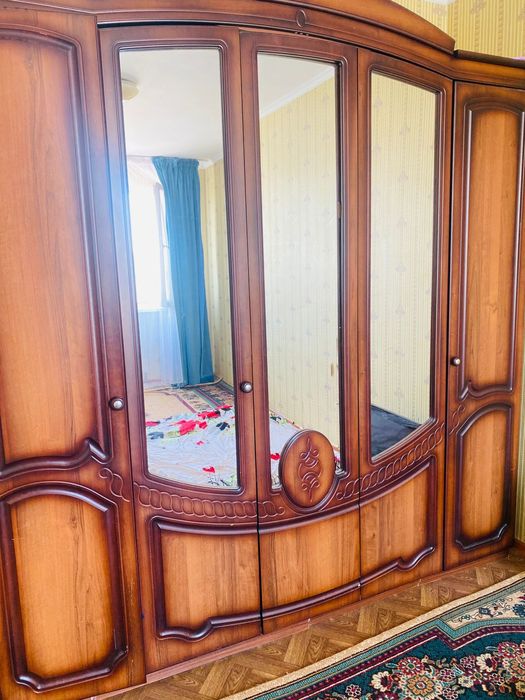 Шкаф 5дверный за 50тысяц