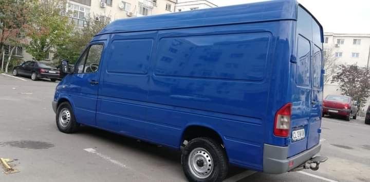 Servicii de Transport Mutări cu Ajutor Evacuare Debarasări Dubă Microb