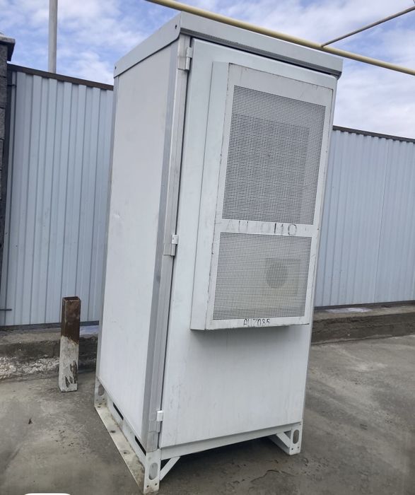 Продам Контейнер 90х90х200