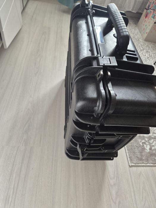 Cutie transport universala , foarte solida