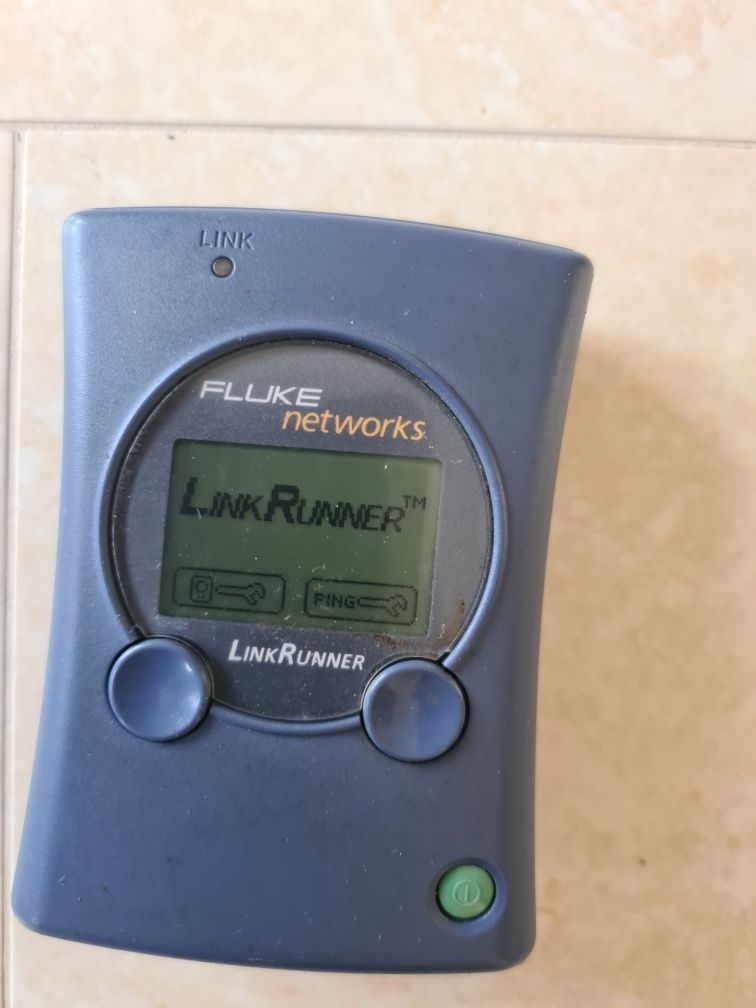 Fluke LinkRunner - multimetru de retea