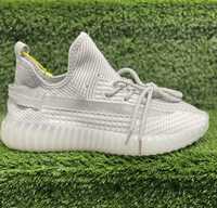 krasovka adidas yeezy