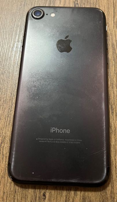 iPhone 7 Black 32GB - Baterie 100% Nouă! Stare bună de funcționare