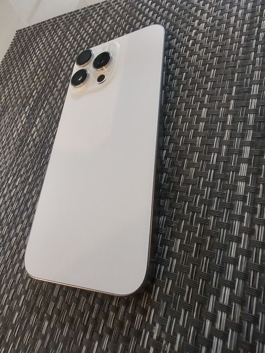 Iphone 16 pro max 256gb 100%