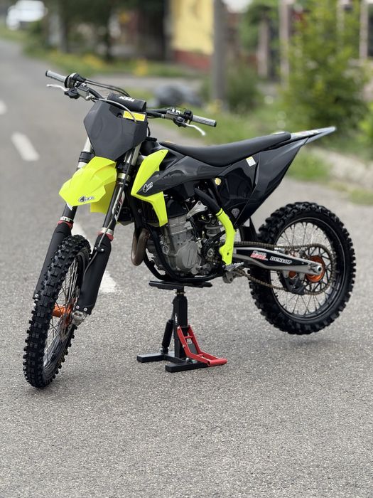 Vand KTM 450 SXF 2020 impecabil! 4400€neg!