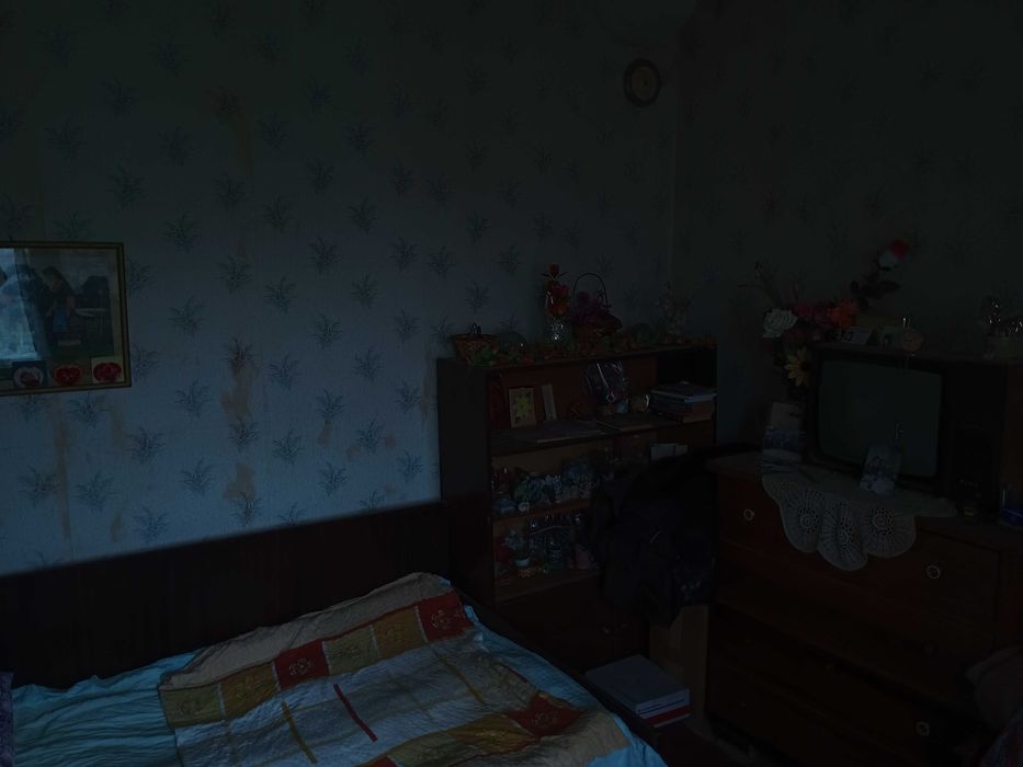 Къща  97 кв. м/двор 900 кв. м/Тухла/Гредоред/с. Божурица-Център/Плевен