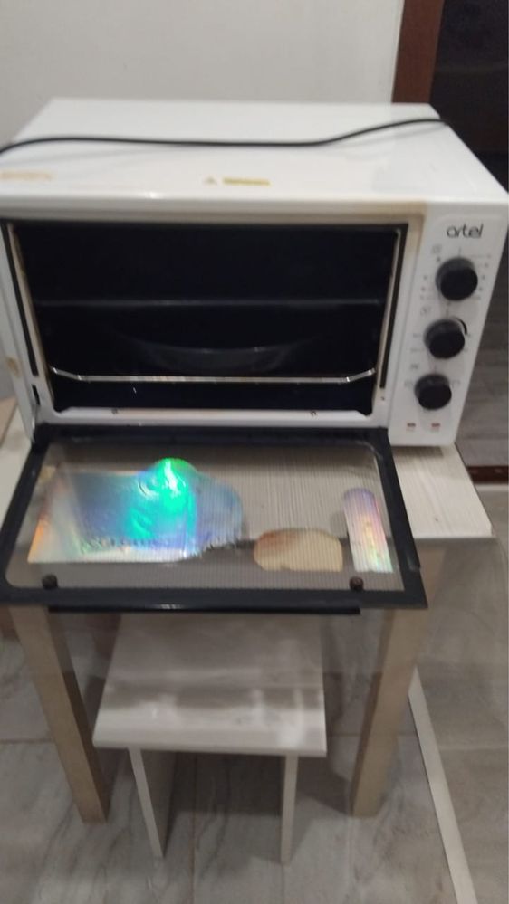 Продам           духовку