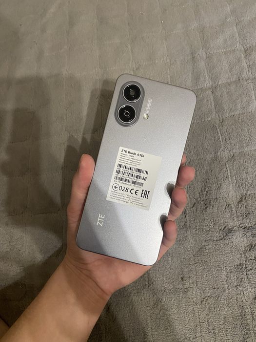 Телефон ZTE Blade A35e