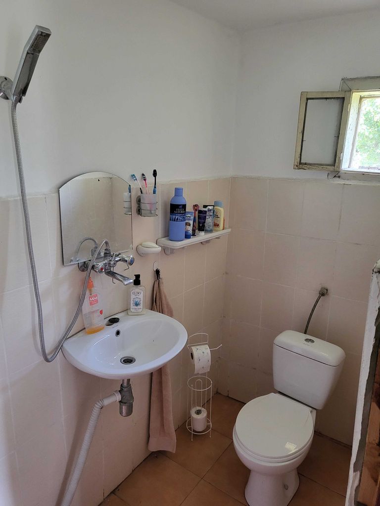 Продава се Къща в Русе, Алеи Възраждане - 55 кв.м за 691 €/кв.м - Снимка #2