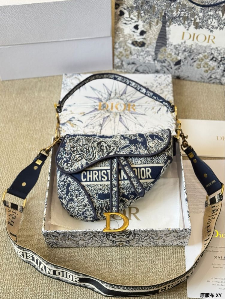 Geanta Dior Saddle 25