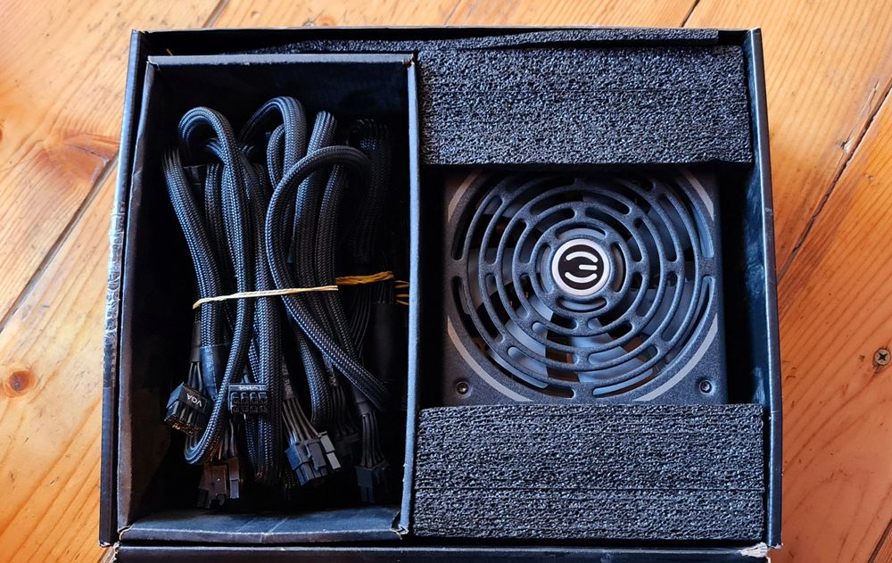 Sursa EVGA SuperNOVA 1200 P2 80+ PLATINUM 1200W full box