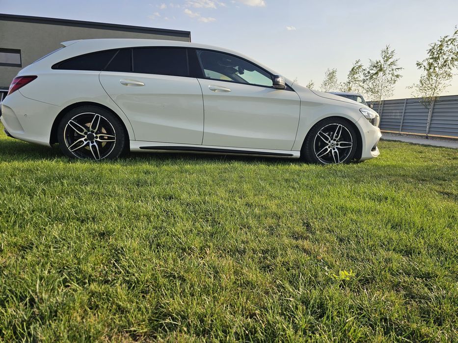Mercedes CLA pachet AMG garanție 24 luni!