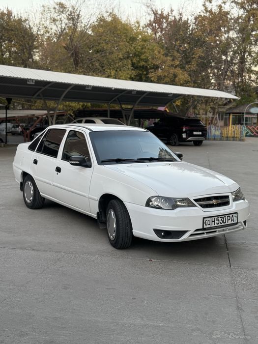 Nexia 2 сотилади