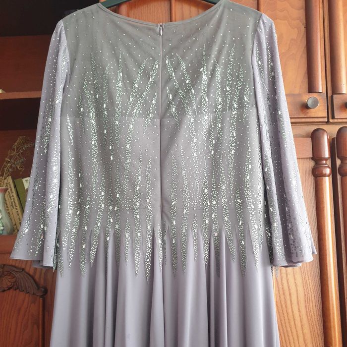 Rochie de ocazie purtata o data