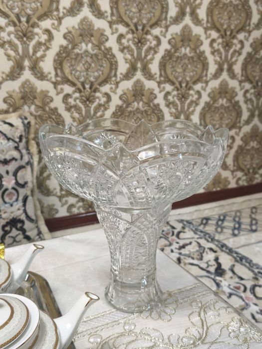 Продается ваза для фруктов