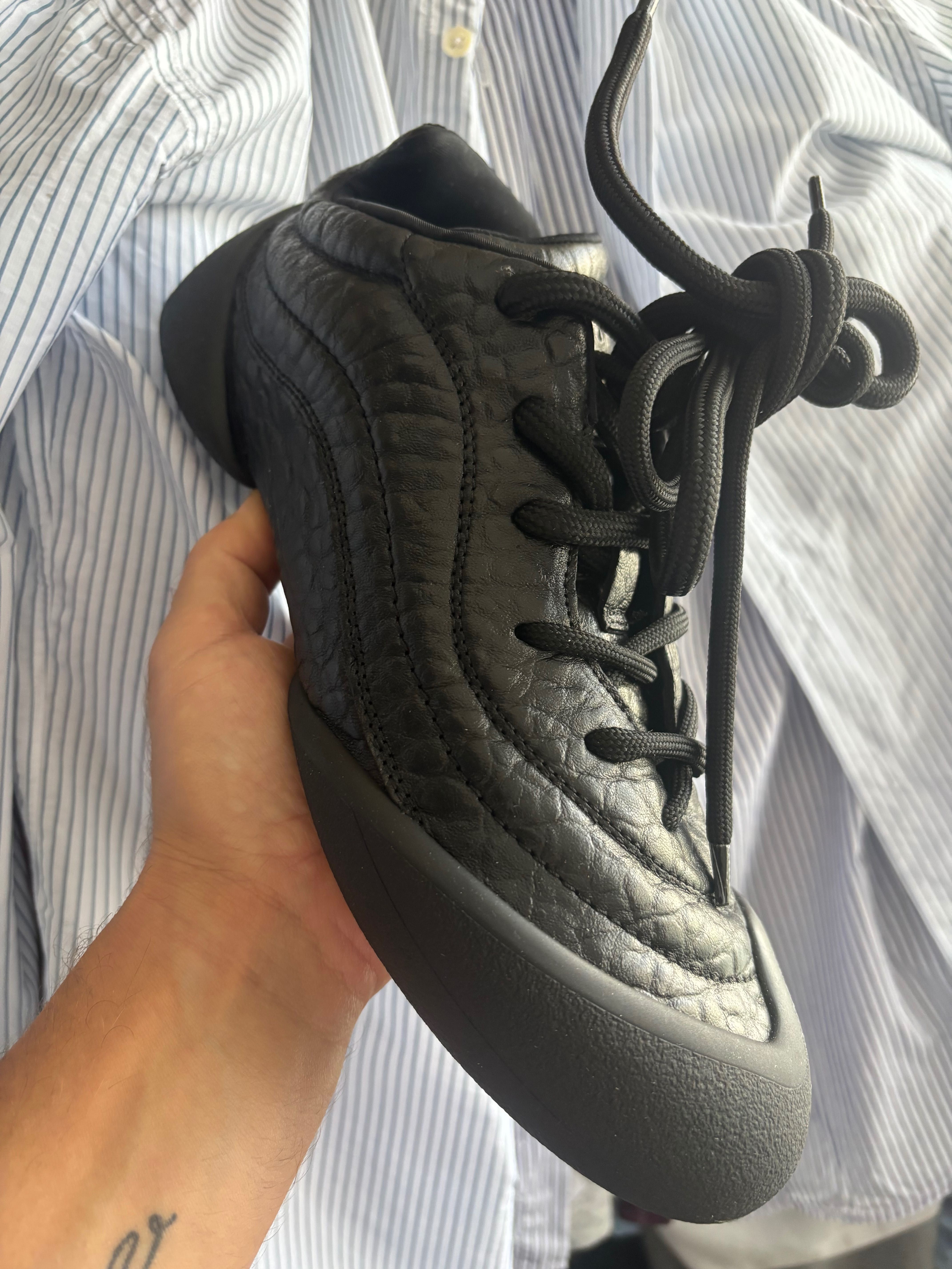 Alexander McQueen 40