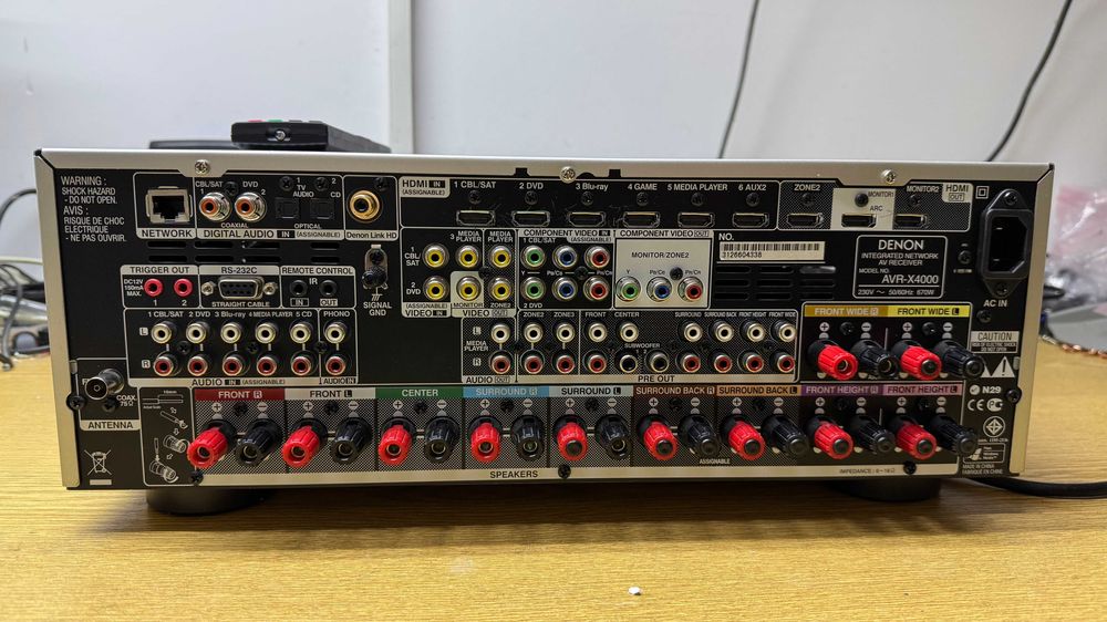 Receiver Denon AVR-X4000