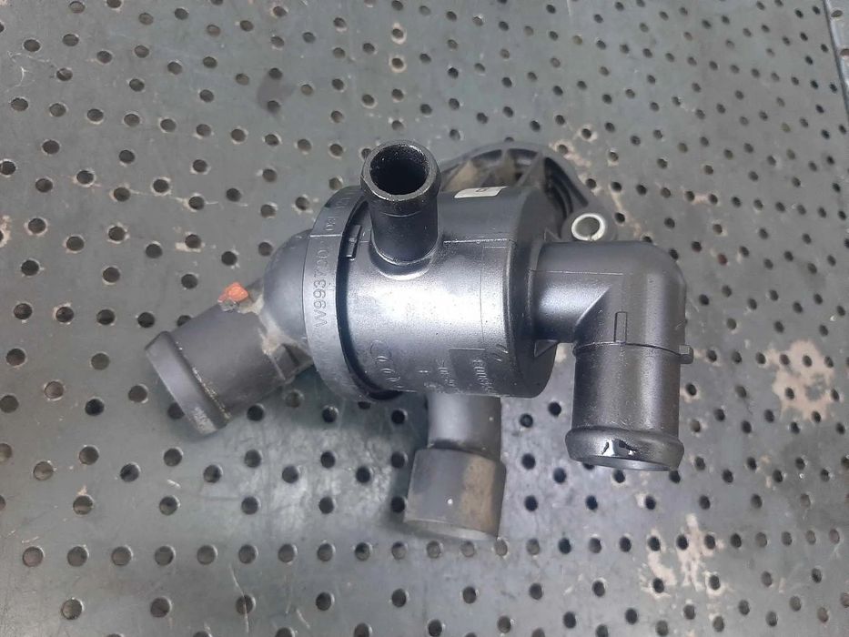 corp termostat 1.6 tdi cay  vw passat b6 caddy 3 golf 6 audi a3 8p1 seat altea 5p ibiza 4  03l121111s