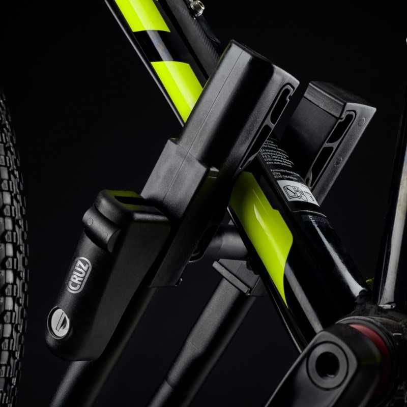 CRUZ Suport BICICLETA aluminiu NEGRU antifurt bare transversale auto