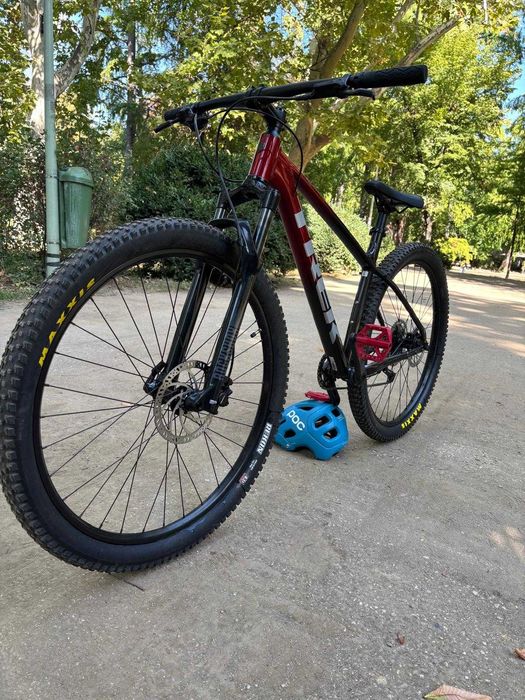 TREK MARLIN 6 GEN 3/3025 aproape noua