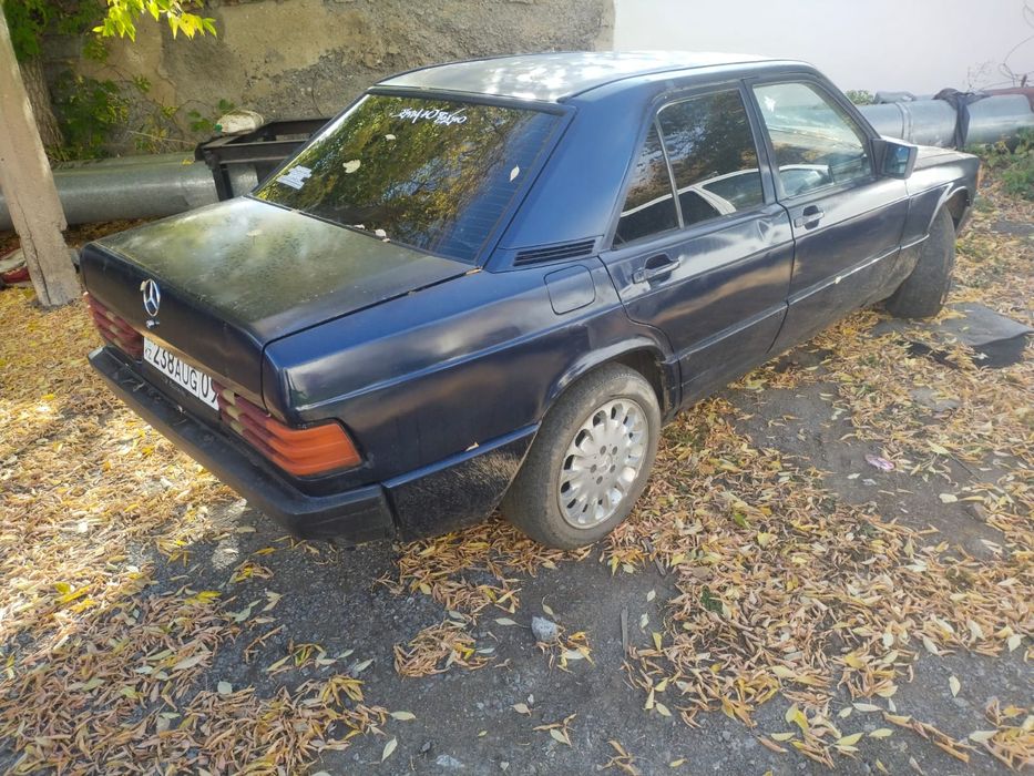 Мерседес 190-ый W201