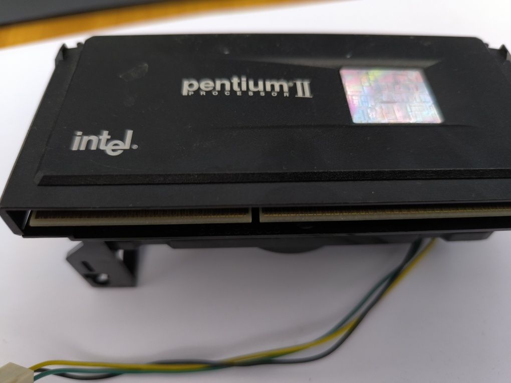 Ретро процесори intel