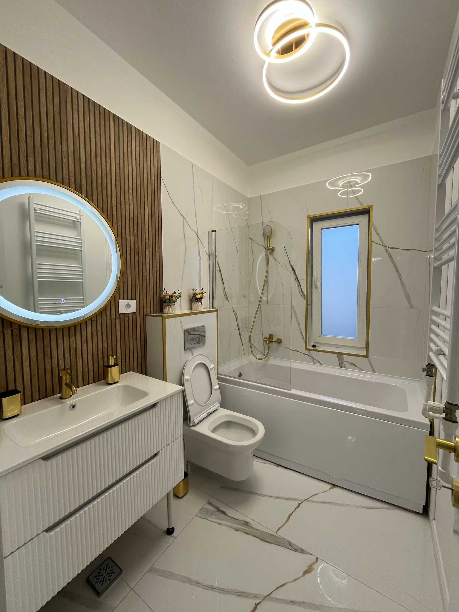 Vila individuala cu 4 camere, mobilata complet nou,curte 400 mp