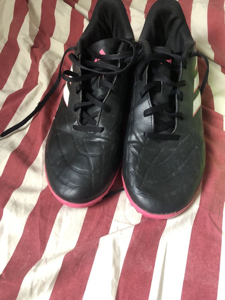 Футболни обувки Adidas