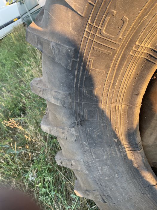 Cauciucuri agricole 12.75-24