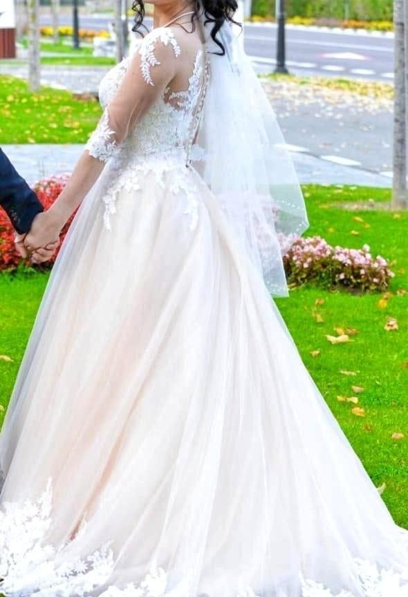 Rochie tip printesa ivory