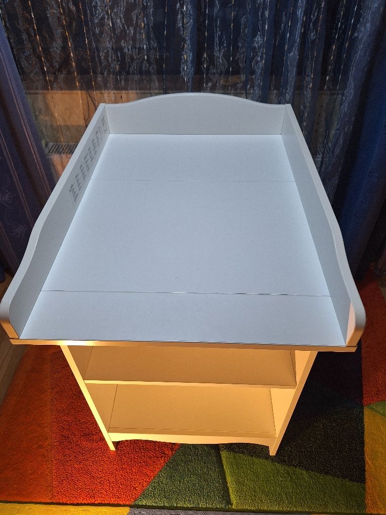 Masa înfășat Ikea cu  etajera