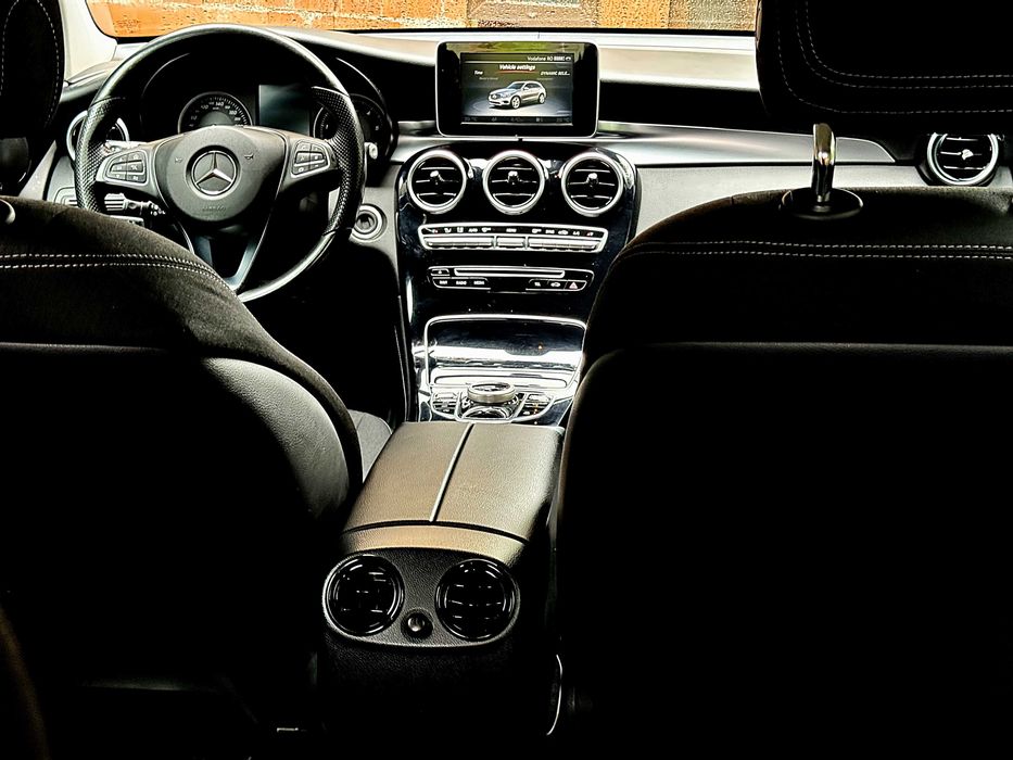 Mercedes GLC 220d 4Matic 170cp 9G-Tronic - super ingrijit