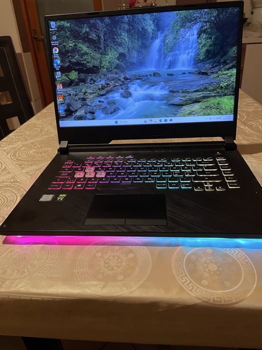 Laptop Gaming Rog Strix Scar 3 , RGB, RTX, inpecabil