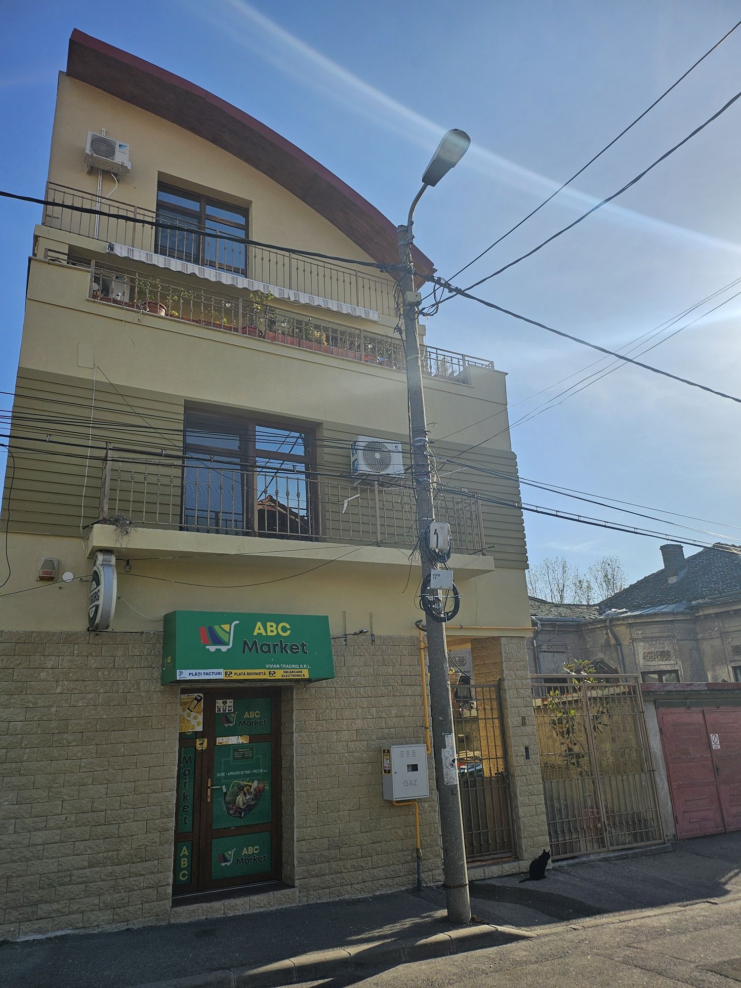 Vând casă ultracentral