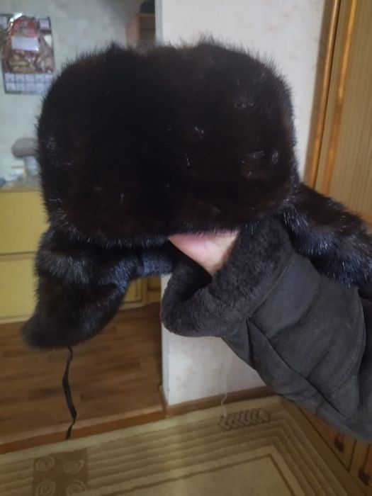 Продам норковую шапку