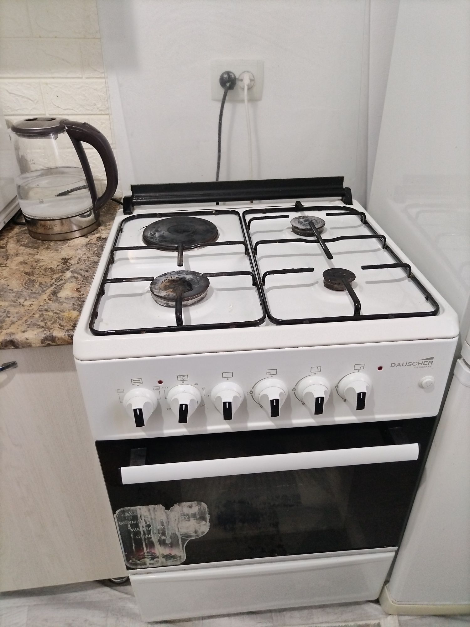 Продам гозовый плиту