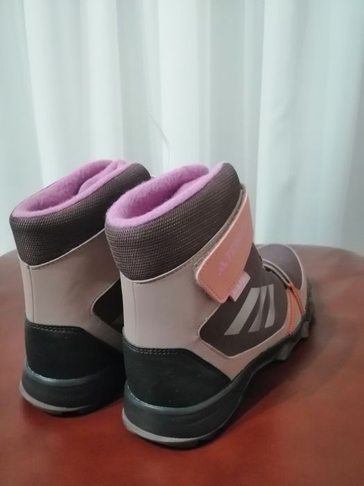Adidas Snow original