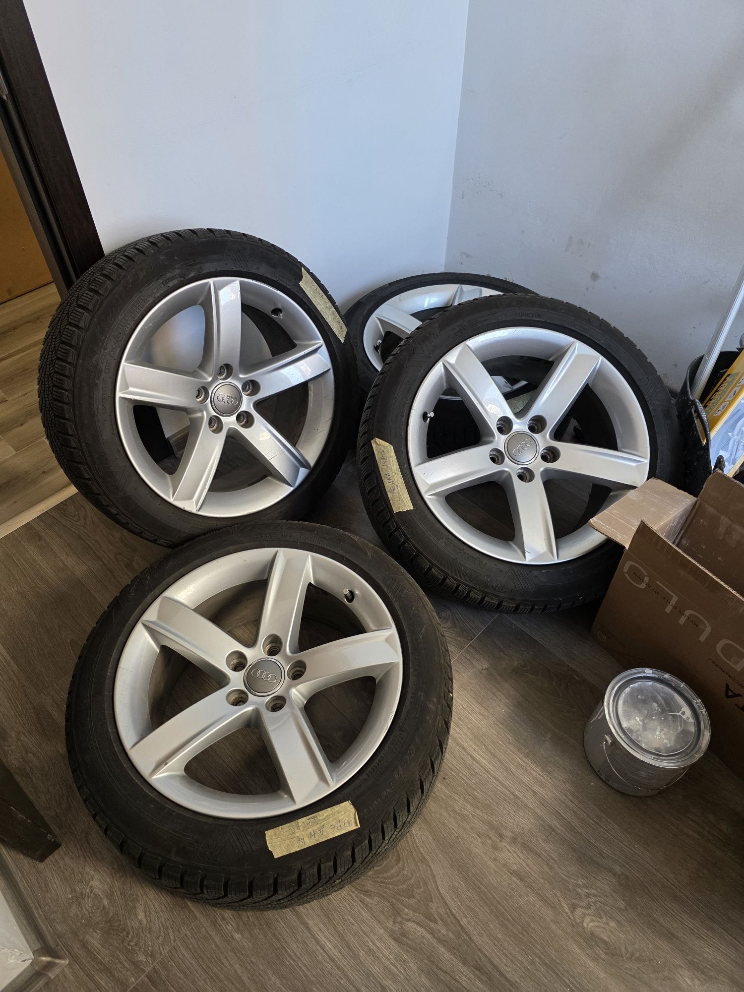 Audi Джанти с гуми 17 5х112 / 7,5J /ет 28 / отвор 66,5мм.