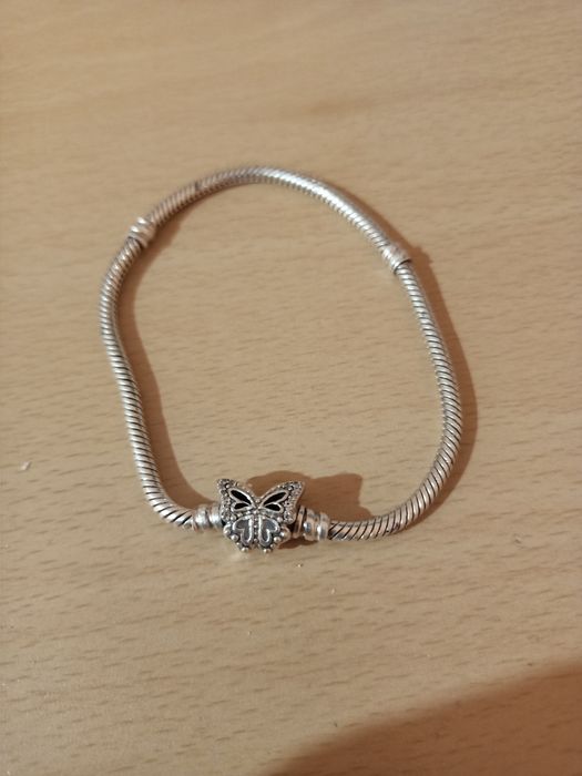 Браслет Пандора Moments Бабочка