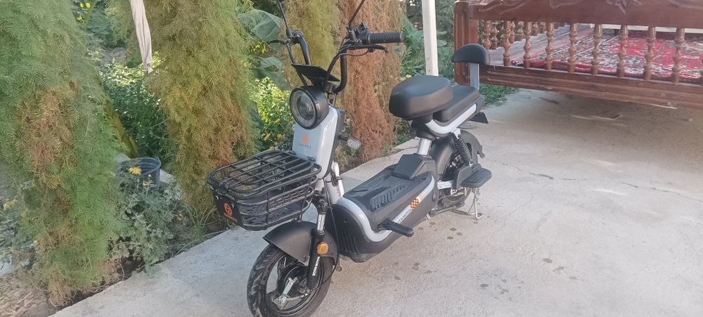 Skuter sotiladi xolati yangi